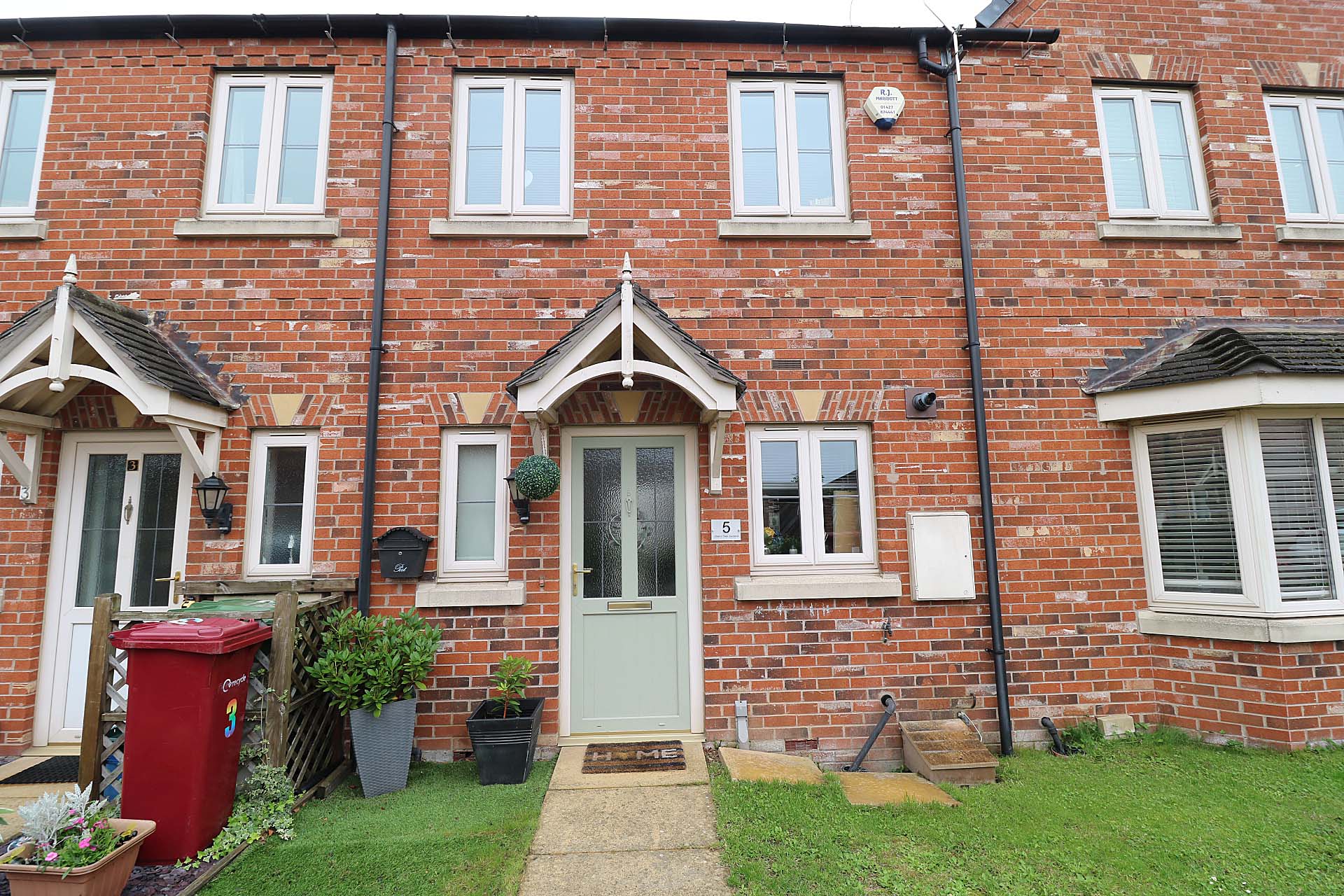 5 Cherrytree Gardens, Crowle. DN17 4GG Keith Clough Estate Agents