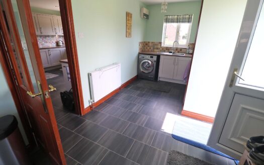 Three Falls, Marsh Road, Crowle. DN17 4EU