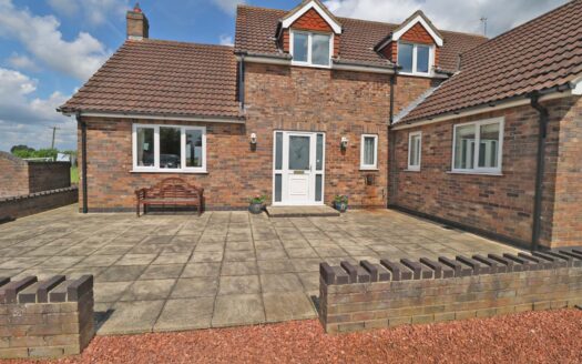 Three Falls, Marsh Road, Crowle. DN17 4EU