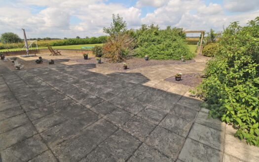 Three Falls, Marsh Road, Crowle. DN17 4EU