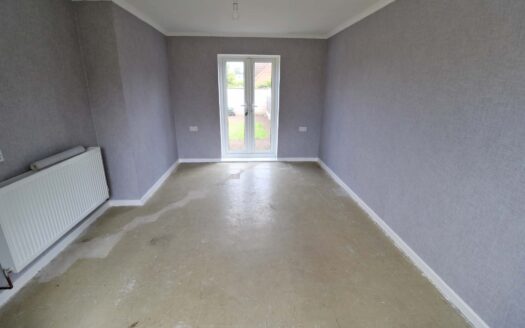 64 FIELDSIDE, EPWORTH, DN9 1DP