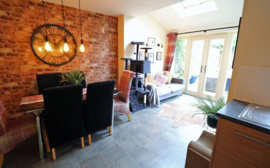 11 HARRIS GARDENS, EPWORTH, DN9 1GX