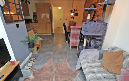 11 HARRIS GARDENS, EPWORTH, DN9 1GX