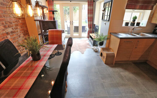 11 HARRIS GARDENS, EPWORTH, DN9 1GX
