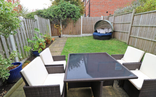 11 HARRIS GARDENS, EPWORTH, DN9 1GX