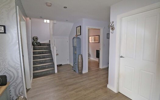 30 Christophers Meadow, West Butterwick, DN17 3BF