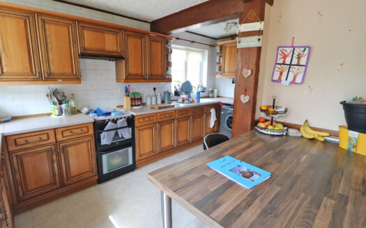 Holly Croft, 24 Hollingsworth Lane, Epworth, DN9 1EY