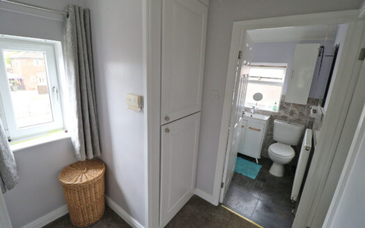 11 Parklands, West Butterwick, DN17 3LF