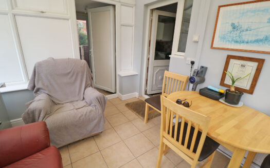 11 Parklands, West Butterwick, DN17 3LF