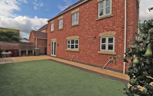 6 HARRIS VIEW, EPWORTH, DN9 1GJ