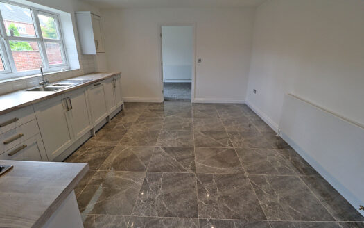 6 HARRIS VIEW, EPWORTH, DN9 1GJ