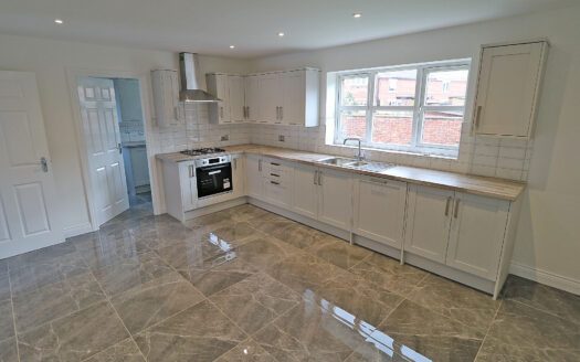 6 HARRIS VIEW, EPWORTH, DN9 1GJ