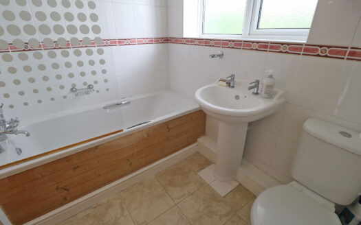 39 BLOW ROW, EPWORTH, DN9 1HP