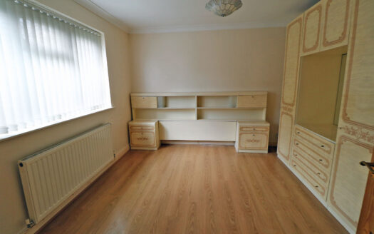 39 BLOW ROW, EPWORTH, DN9 1HP