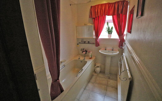 9 Lockwood Bank, Epworth, DN9 1JH