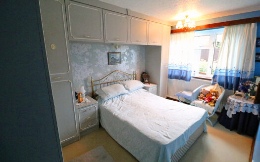 9 Lockwood Bank, Epworth, DN9 1JH