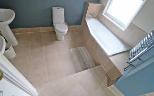 3 ALBION HILL, EPWORTH, DN9 1HD