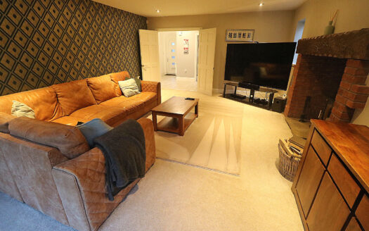 ‘The Lodge’ 16 Millers Brook, Belton, DN9 1WA