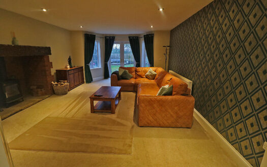 ‘The Lodge’ 16 Millers Brook, Belton, DN9 1WA