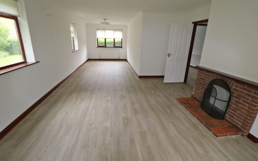 Walnut Tree Croft, Carrside, Epworth, DN9 1DX