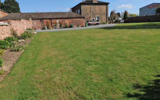 Spen Lea, 317 Wharf Road, Ealand, DN17 4JW