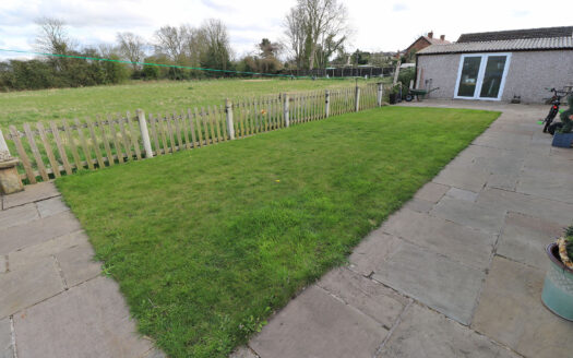 RIVERDALE, BAGSBY ROAD, OWSTON FERRY, DN9 1AJ