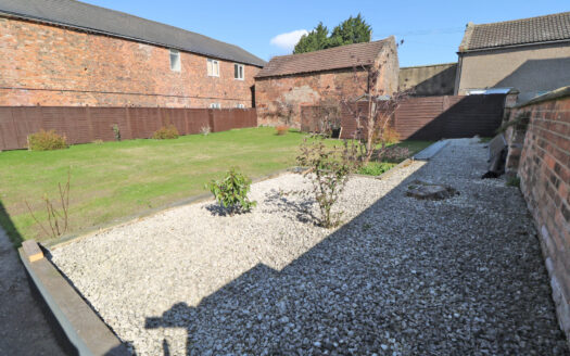 Spen Lea, 317 Wharf Road, Ealand, DN17 4JW