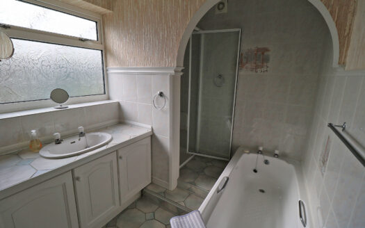 The Gables, Upperthorpe Road, Westwoodside, DN9 2AQ