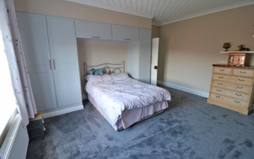 Spen Lea, 317 Wharf Road, Ealand, DN17 4JW