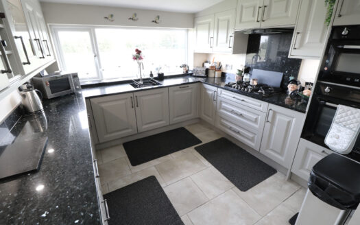 RIVERDALE, BAGSBY ROAD, OWSTON FERRY, DN9 1AJ