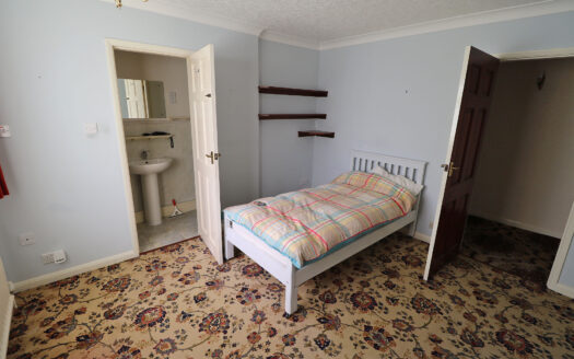 The Gables, Upperthorpe Road, Westwoodside, DN9 2AQ