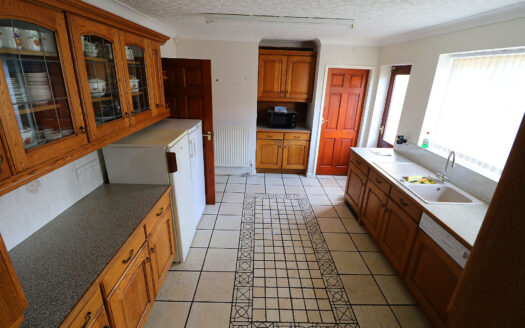 The Gables, Upperthorpe Road, Westwoodside, DN9 2AQ