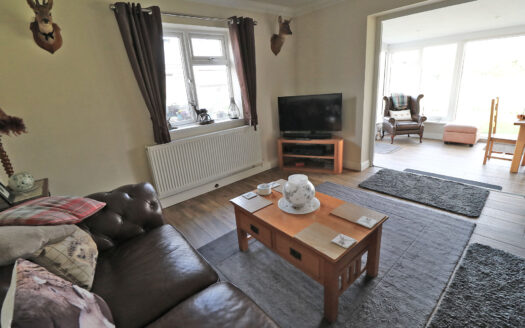 RIVERDALE, BAGSBY ROAD, OWSTON FERRY, DN9 1AJ