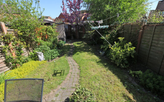 11 CHERRY TREE GARDENS, CROWLE, DN17 4GG