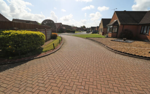 8 Hunters Croft, Haxey, DN9 2NX