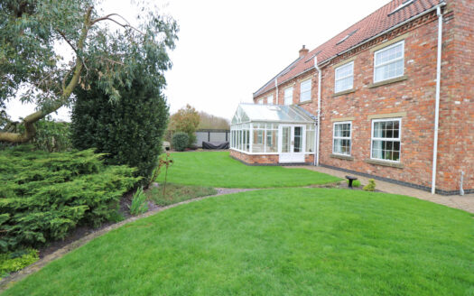 Willow Grange, Woodhouse, Belton, DN9 1QH