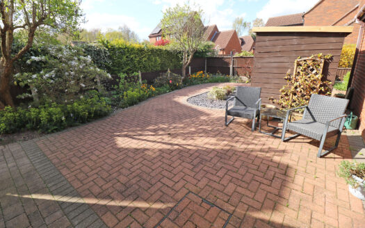 Corner Croft, 2 Vinegarth, Epworth, DN9 1SW