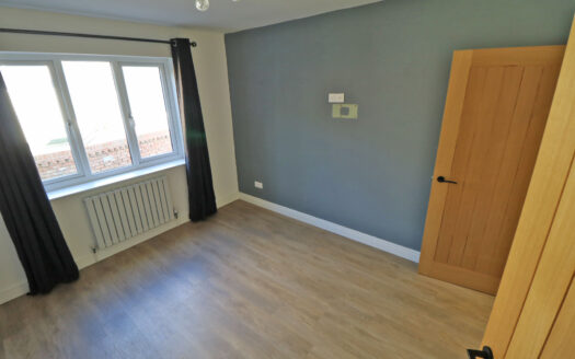 8 Hunters Croft, Haxey, DN9 2NX