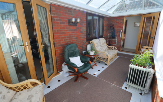 Corner Croft, 2 Vinegarth, Epworth, DN9 1SW