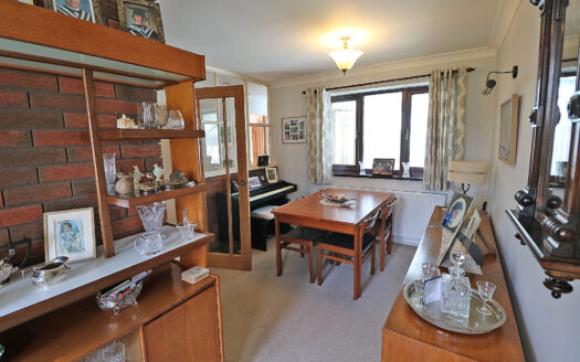 Corner Croft, 2 Vinegarth, Epworth, DN9 1SW