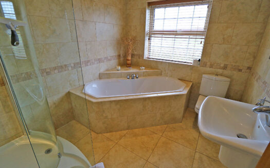 Willow Grange, Woodhouse, Belton, DN9 1QH