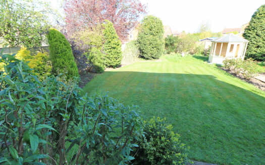 10 REAPERS RISE, EPWORTH, DN9 1JE