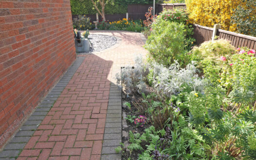 Corner Croft, 2 Vinegarth, Epworth, DN9 1SW