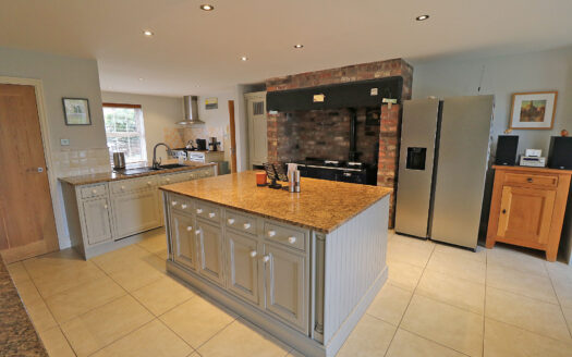 Willow Grange, Woodhouse, Belton, DN9 1QH