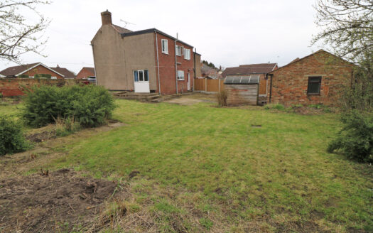 14 CROSS SLACK, CROWLE, DN17 4LY