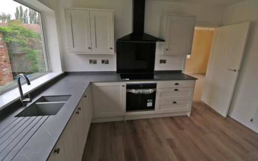 33 HIGH STREET, BELTON, DN9 1NJ