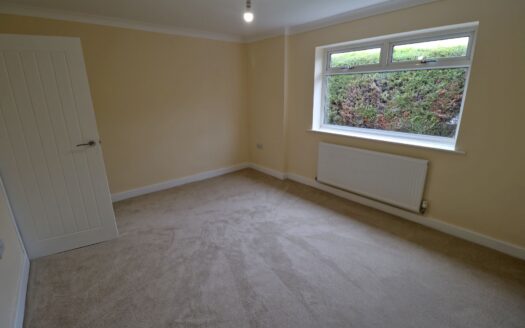 33 HIGH STREET, BELTON, DN9 1NJ