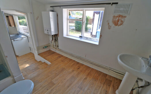 ASHFIELD LODGE, STOCKWITH ROAD, WALKERINGHAM, DN10 4JF