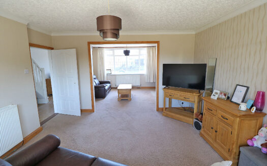 64 Godnow Road, Crowle, DN17 4EE