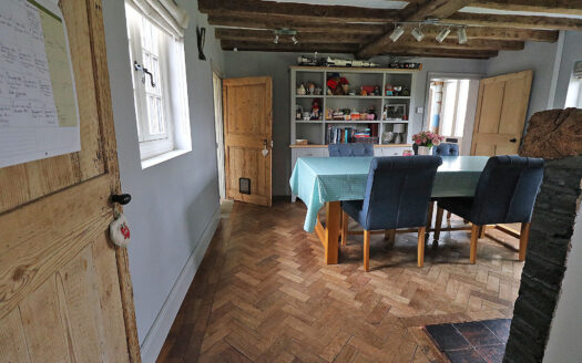 Holywell Farmhouse, Beltoft, DN9 1NB